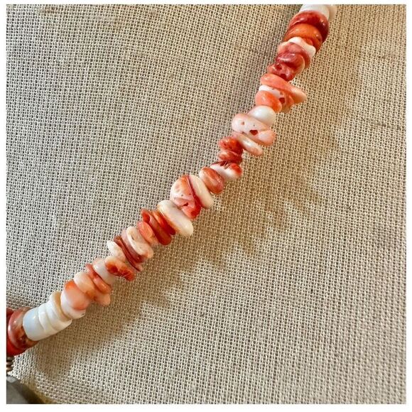 Spiny oyster abalone pendant necklace - Picture 3 of 11